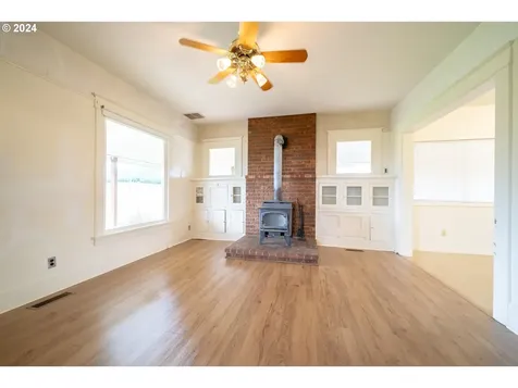 17084 Silver Falls Highway SE Sublimity OR 97385