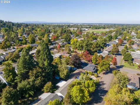 2660 Tyler Street Eugene OR 97405