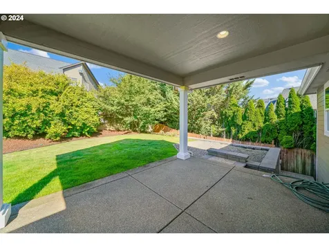 1002 SE Barberry Avenue Dallas OR 97338