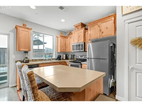 140 N 44th Place Ridgefield WA 98642