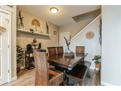 140 N 44th Place Ridgefield WA 98642