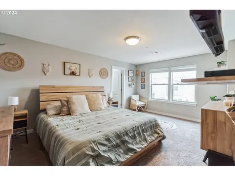 140 N 44th Place Ridgefield WA 98642