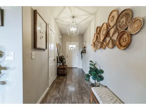 140 N 44th Place Ridgefield WA 98642