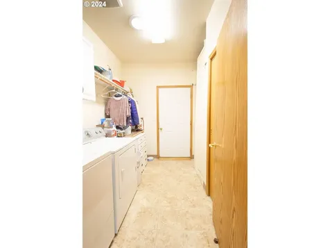 61826 East Lane La Grande OR 97850