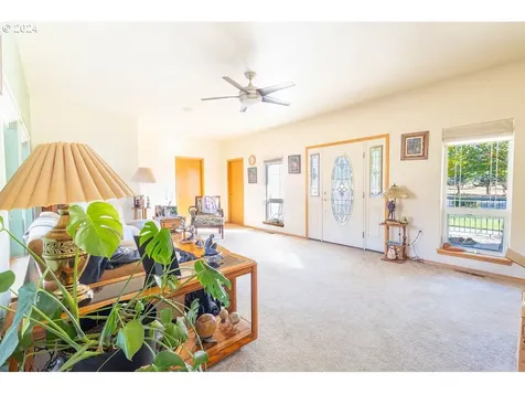 61826 East Lane La Grande OR 97850