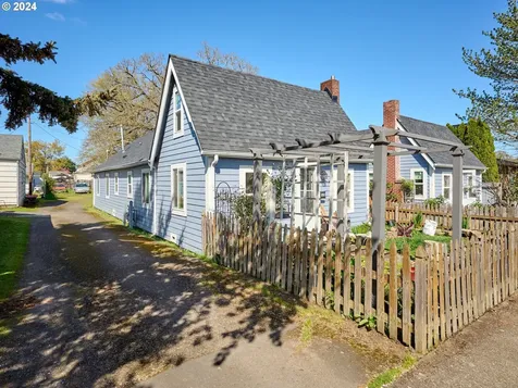 310 S Main Street Lebanon OR 97355