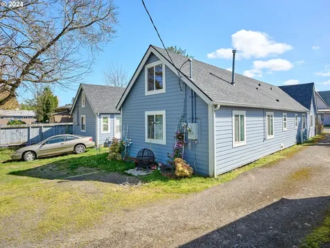 310 S Main Street Lebanon OR 97355