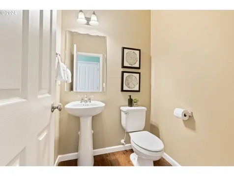 301 NE Idyl Way Hillsboro OR 97124