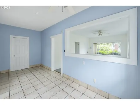 6004 SE Harold Street Portland OR 97206