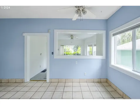 6004 SE Harold Street Portland OR 97206