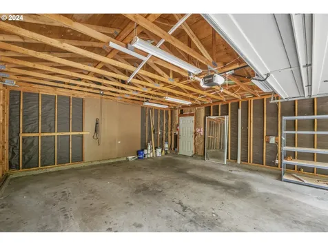6004 SE Harold Street Portland OR 97206
