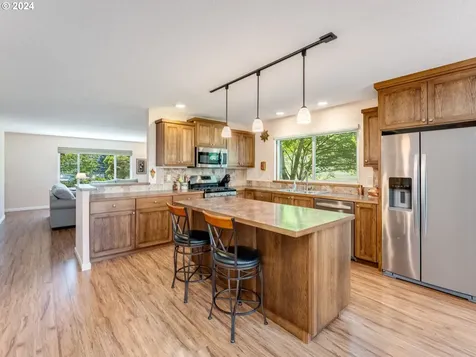15685 Sw Old Orchard Place Portland OR 97224
