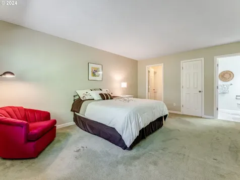 15685 Sw Old Orchard Place Portland OR 97224