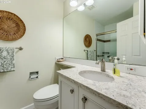 15685 Sw Old Orchard Place Portland OR 97224