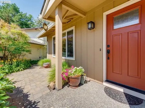 15685 Sw Old Orchard Place Portland OR 97224