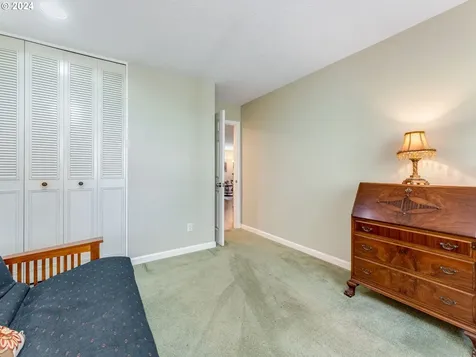 15685 Sw Old Orchard Place Portland OR 97224