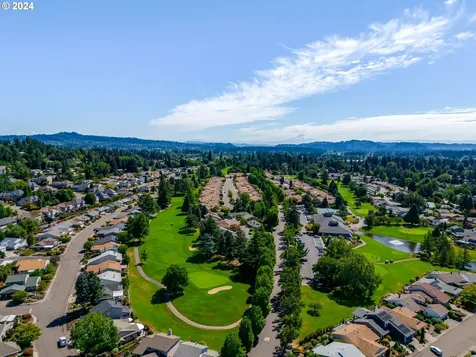 15685 Sw Old Orchard Place Portland OR 97224