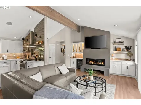 14470 SW 100th Avenue Portland OR 97224
