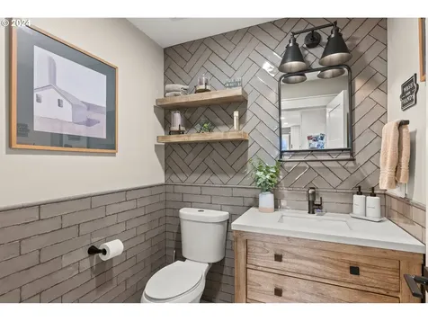 14470 SW 100th Avenue Portland OR 97224