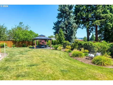 14470 SW 100th Avenue Portland OR 97224