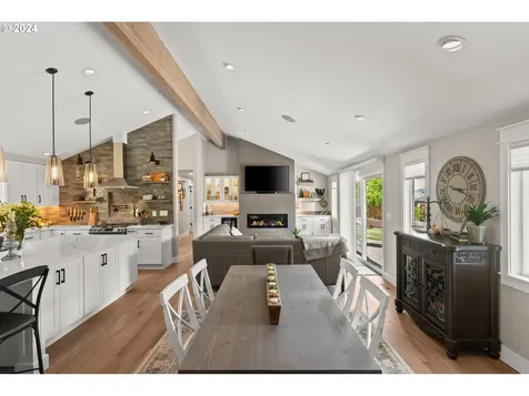 14470 SW 100th Avenue Portland OR 97224