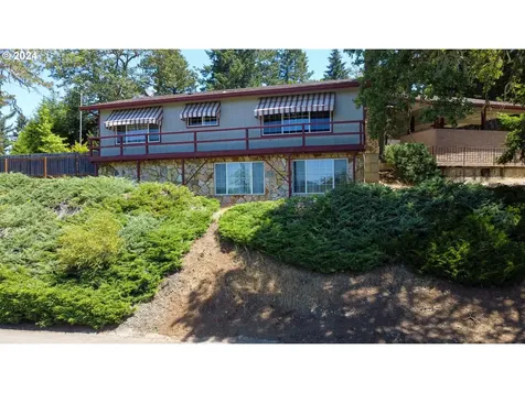 330 Se Terrace Drive Roseburg OR 97470