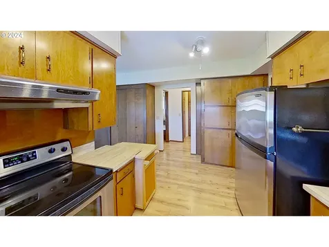 330 Se Terrace Drive Roseburg OR 97470