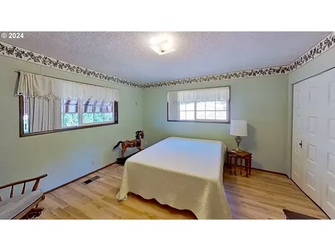 330 Se Terrace Drive Roseburg OR 97470