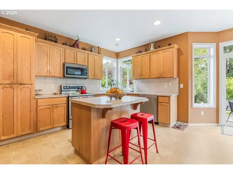1704 E 1st Way La Center WA 98629