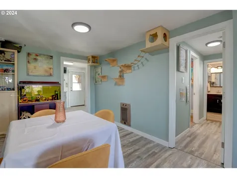 3022 W 10th Street The Dalles OR 97058