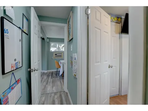 3022 W 10th Street The Dalles OR 97058