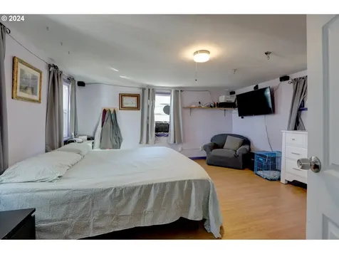 3022 W 10th Street The Dalles OR 97058