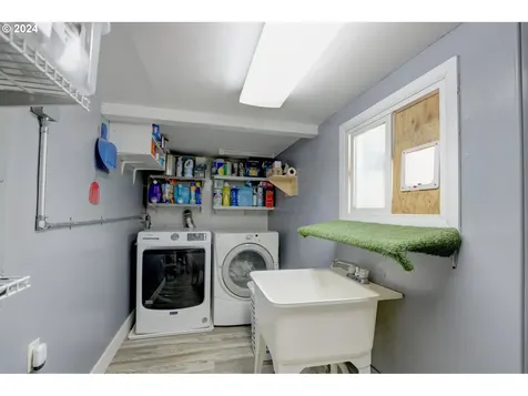 3022 W 10th Street The Dalles OR 97058