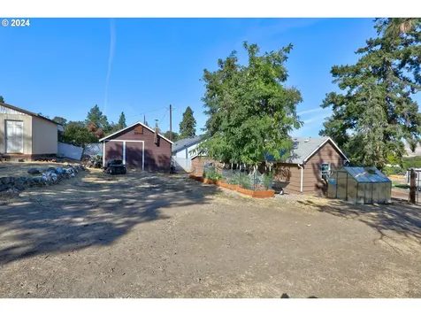 3022 W 10th Street The Dalles OR 97058