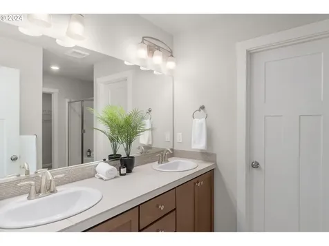 6746 SE Provence Street Hillsboro OR 97123