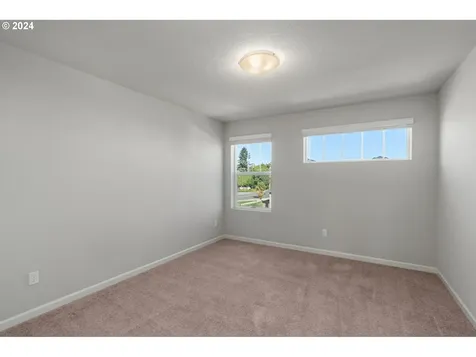 6746 SE Provence Street Hillsboro OR 97123