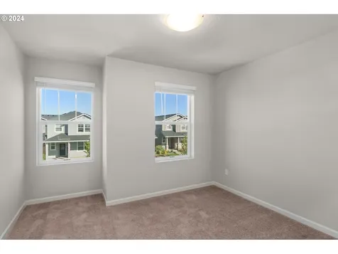 6746 SE Provence Street Hillsboro OR 97123