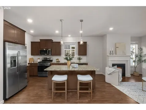 6746 SE Provence Street Hillsboro OR 97123