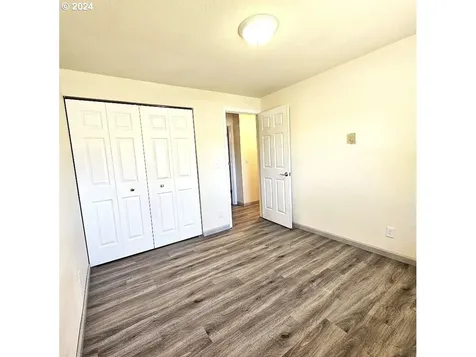 156 Lancaster Avenue Roseburg OR 97471