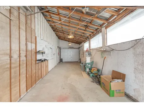 2253 Dairy Loop Road Roseburg OR 97471