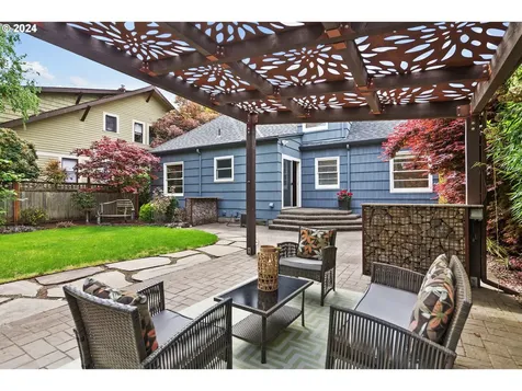4030 NE 28th Avenue Portland OR 97212