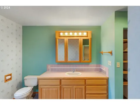 5393 Green Mountain Road Woodland WA 98674