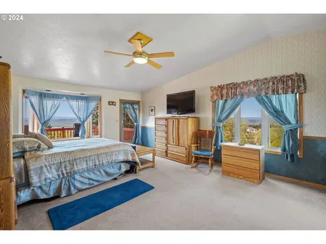 5393 Green Mountain Road Woodland WA 98674