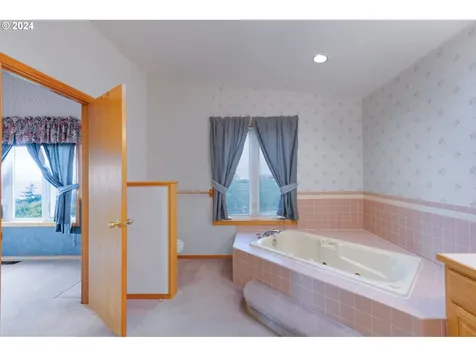 5393 Green Mountain Road Woodland WA 98674