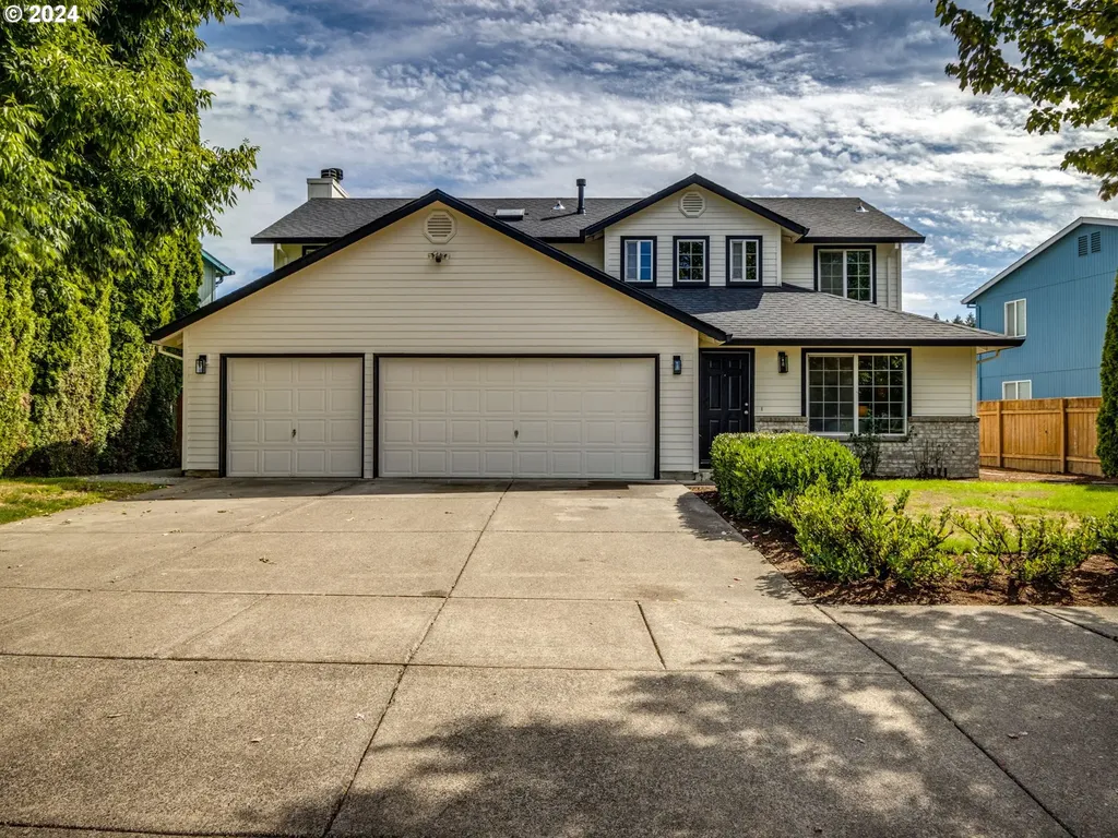 262 Ne Lenox Street Hillsboro OR 97124