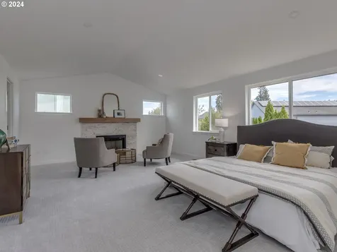 262 Ne Lenox Street Hillsboro OR 97124