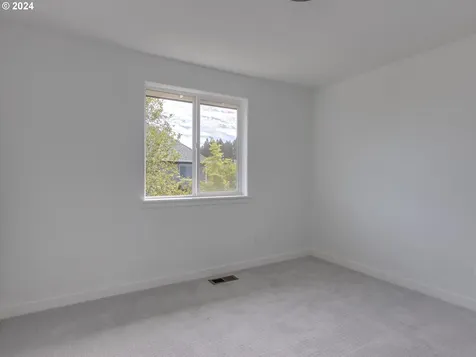 262 Ne Lenox Street Hillsboro OR 97124
