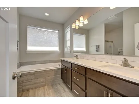 1708 Nw 25th Avenue Battle Ground WA 98604