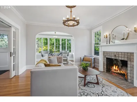 1836 Se 51st Avenue Portland OR 97215