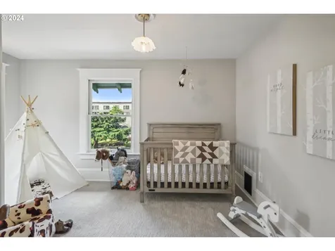 1836 Se 51st Avenue Portland OR 97215
